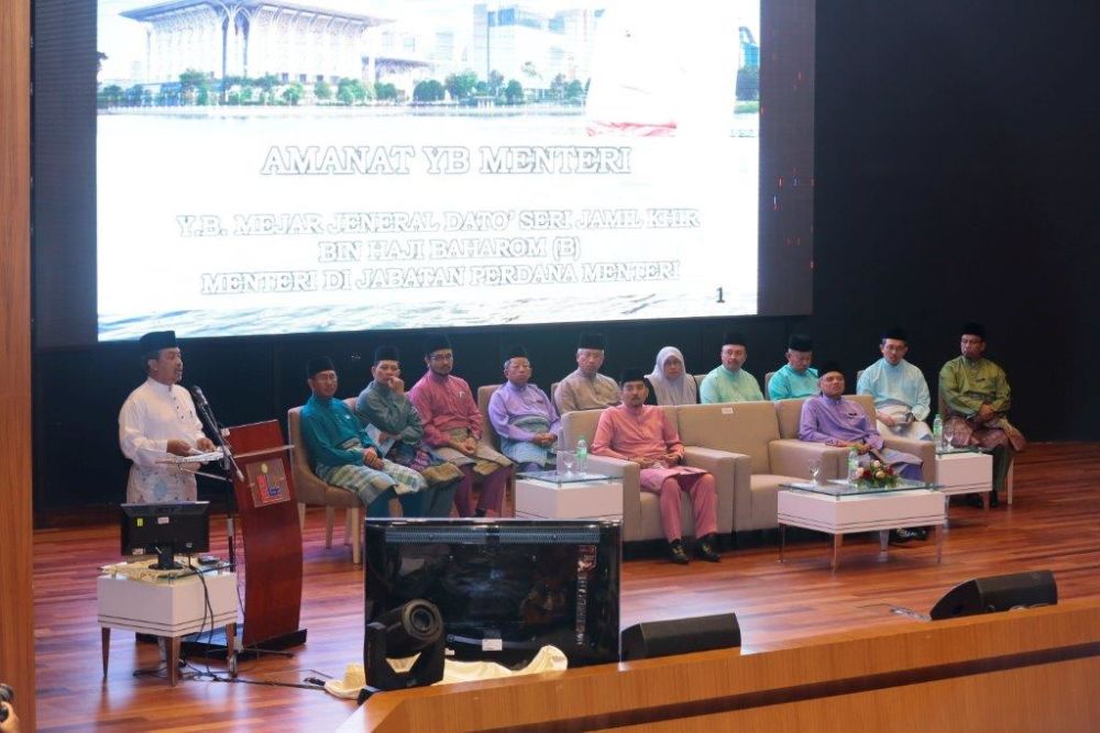 jabatan di bawah jabatan perdana menteri